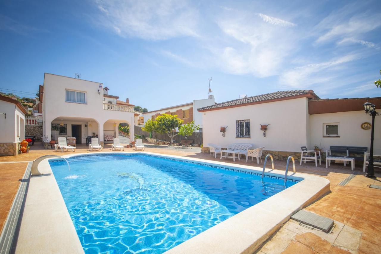 Catalunya Casas Tranquil Nature "Feel" , Yet Only 4 Min To Beach! Calafell Luaran gambar